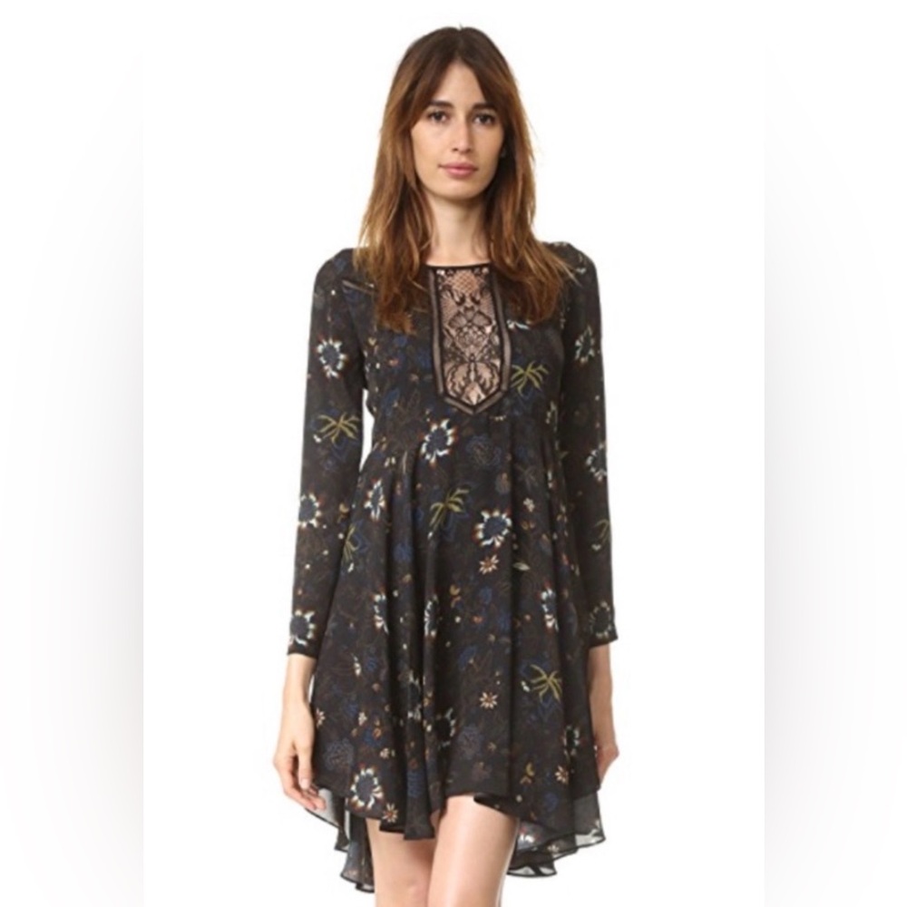 A.L.C. Black Floral Silk Long Sleeve Handkerchief Dress Lace detail size 0